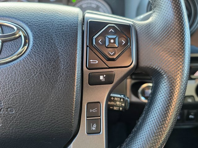 Used 2023 Toyota Tacoma TRD Off-Road image 27