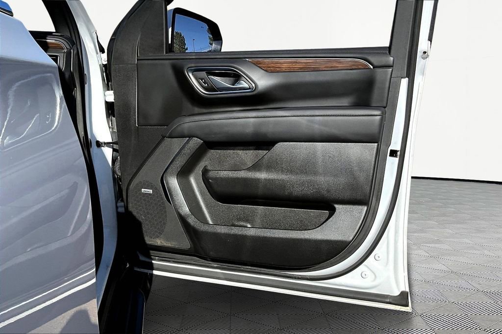 Used 2024 Chevrolet Tahoe High Country image 26
