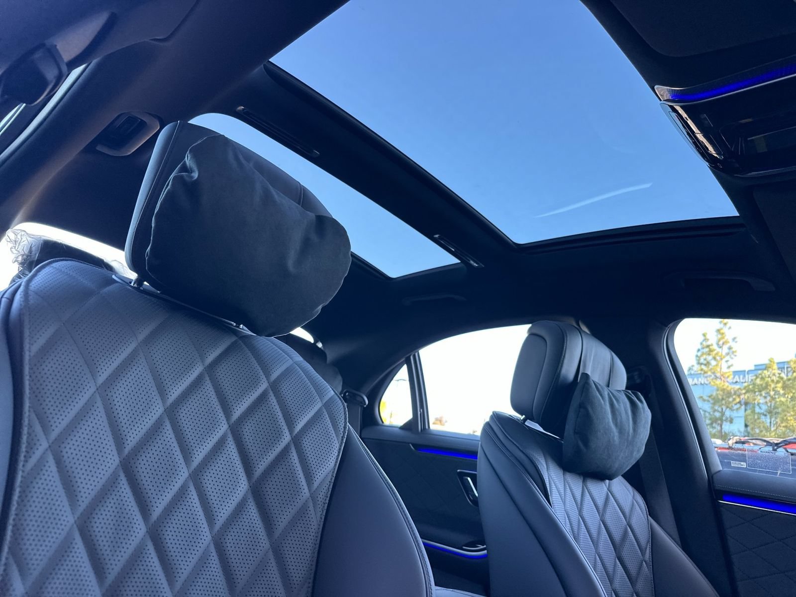 New 2026 Mercedes-Benz S 580 4MATIC Sedan image 17