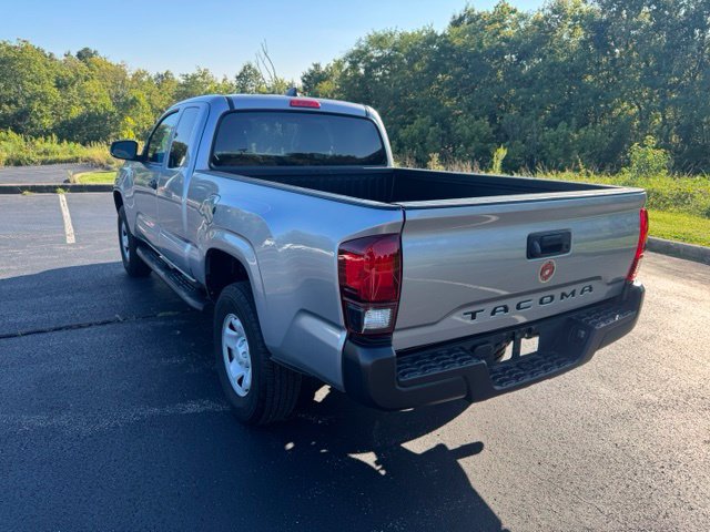 Used 2021 Toyota Tacoma SR RWD image 5