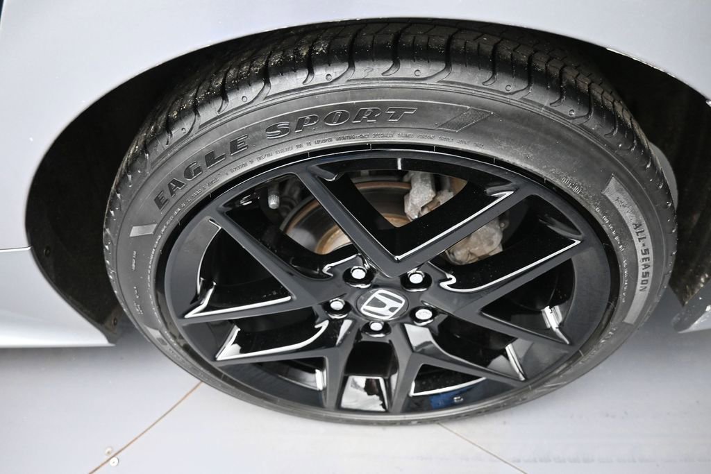 Used 2023 Honda Civic Sport image 15