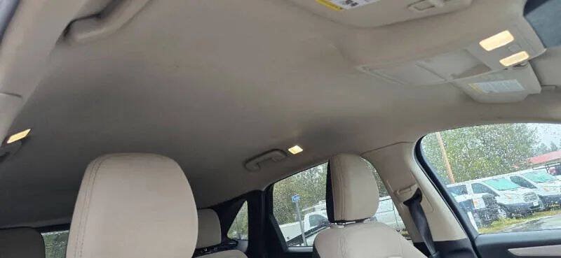 Used 2020 Ford Escape SE AWD/4WD image 22