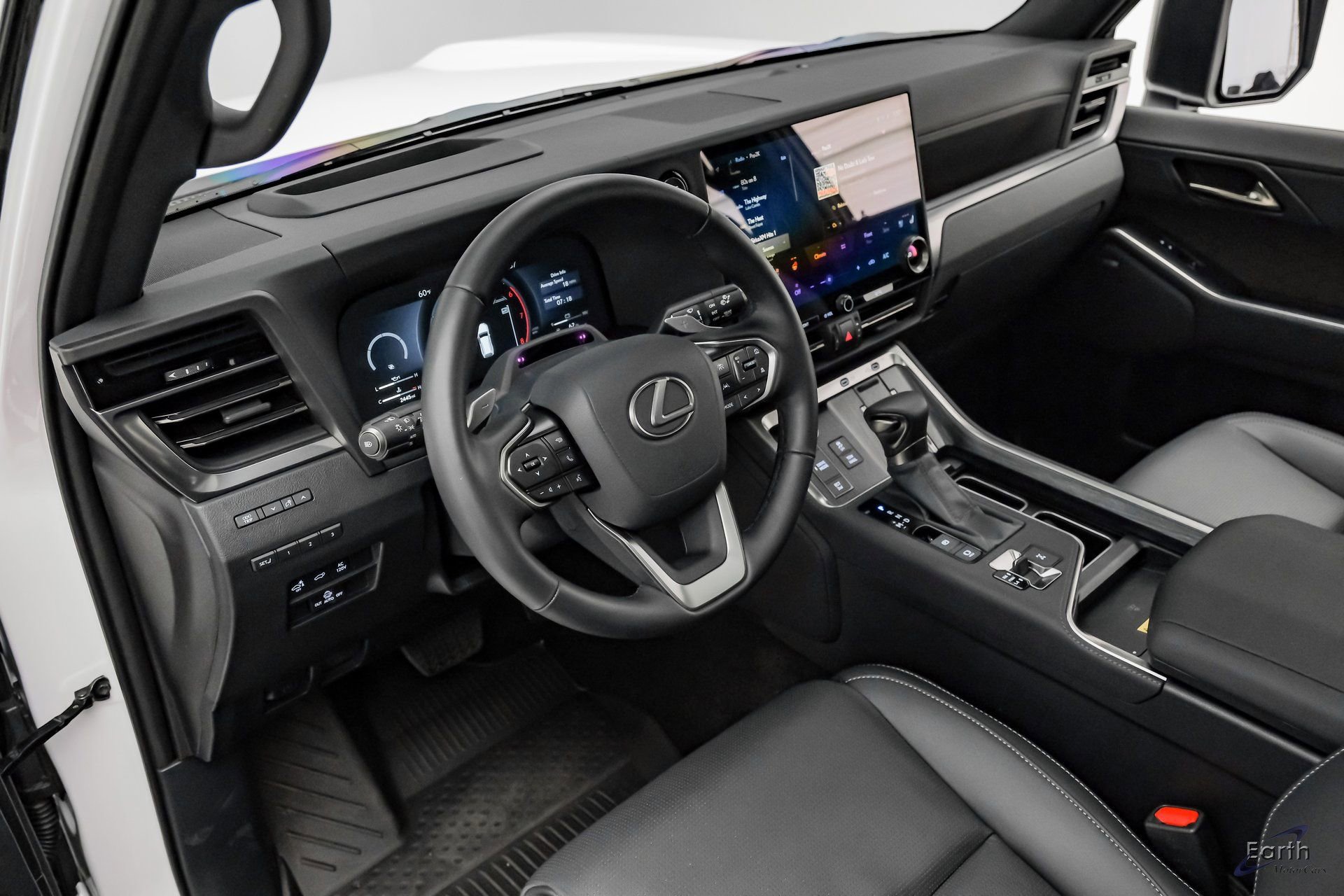 Used 2025 Lexus GX 550 550 Luxury+ 22 VOSSEN WHEELS w/ Accessory Package (2T) image 2