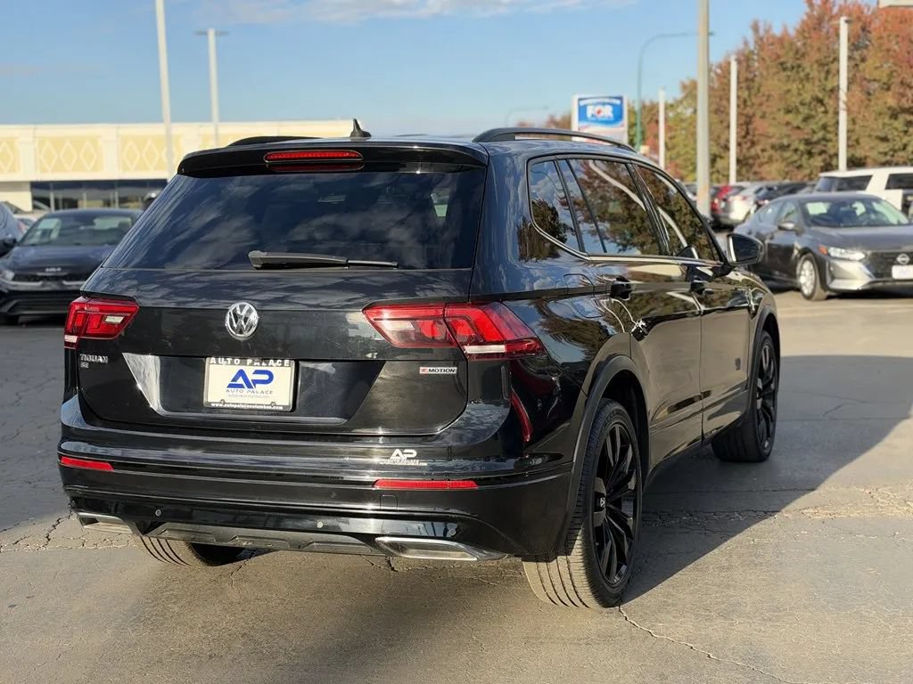 Used 2020 Volkswagen Tiguan SE R-Line AWD/4WD image 6