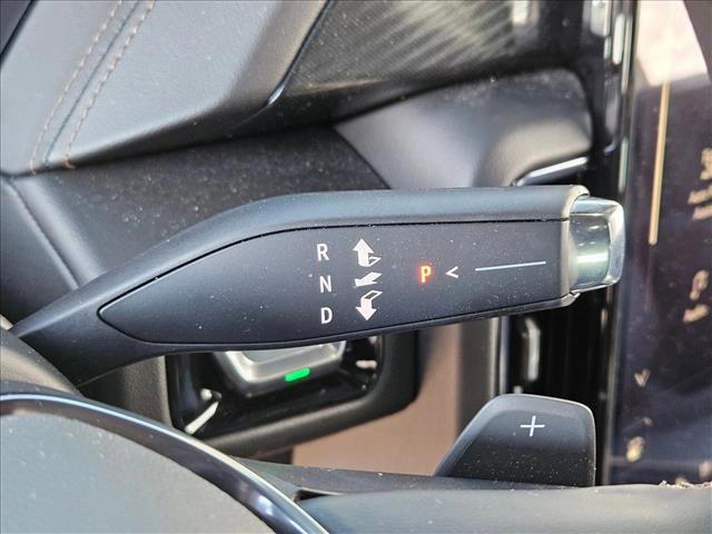 Used 2025 GMC Yukon AT4 AWD/4WD image 12