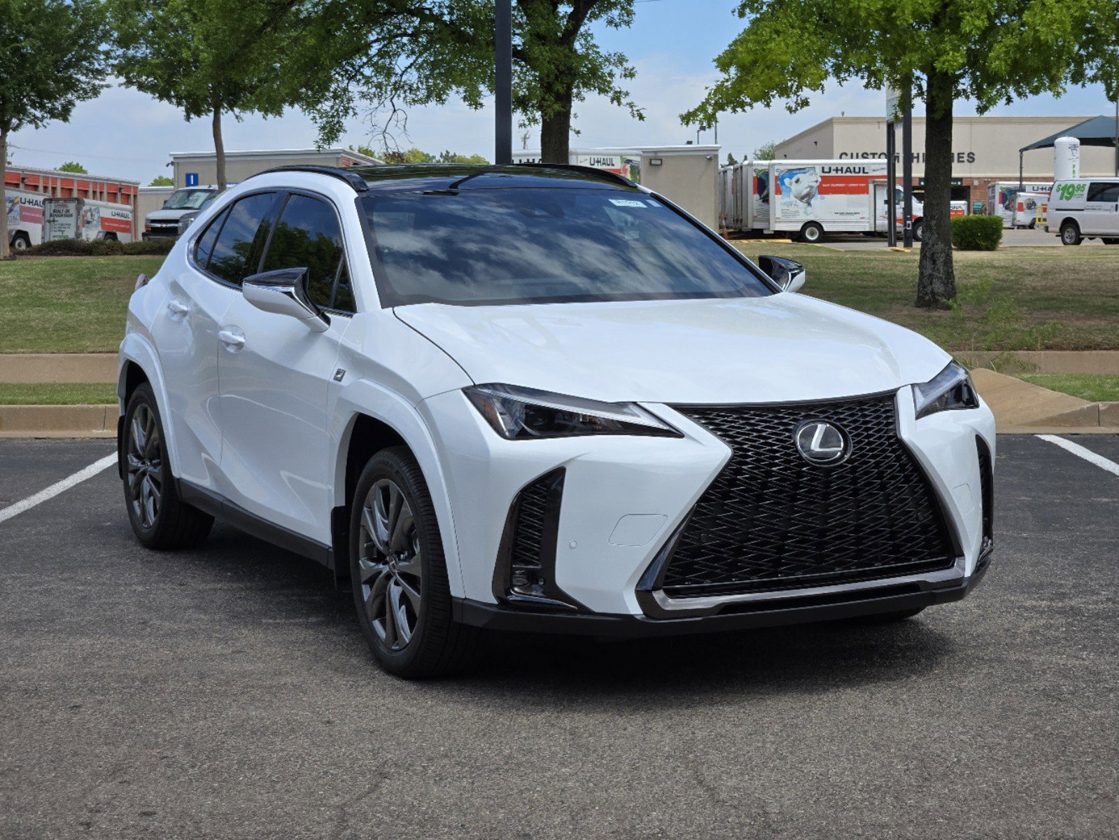 New 2024 Lexus RX 350 F Sport w/ Convenience Package image 2
