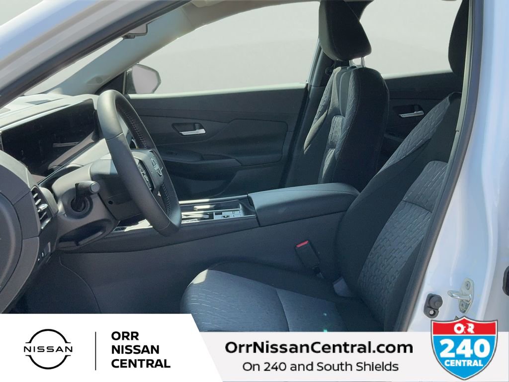 New 2026 Nissan Sentra SV w/ SV Convenience Package FWD image 17