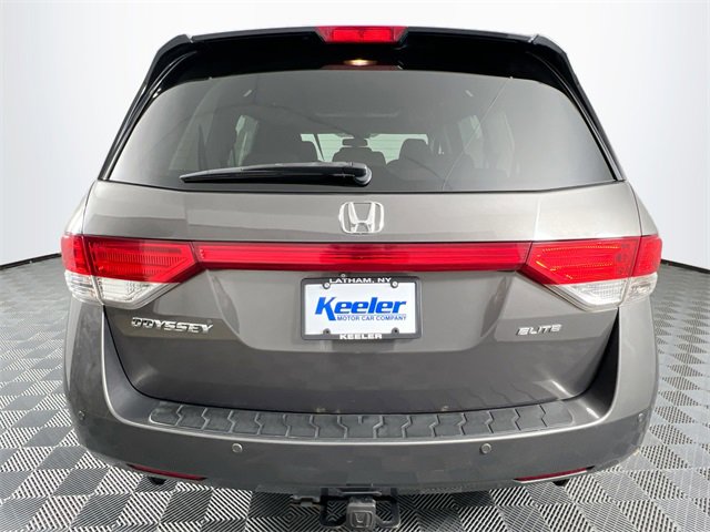 Used 2016 Honda Odyssey Touring Elite image 5