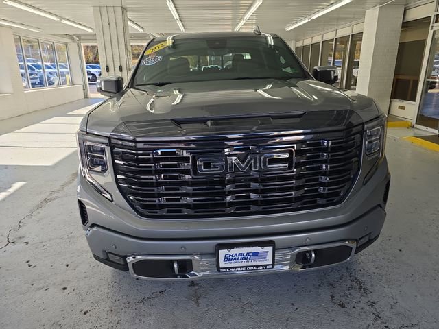 Used 2023 GMC Sierra 1500 Denali Ultimate image 8