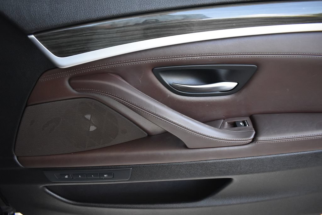 Used 2016 BMW 535i Sedan RWD image 20