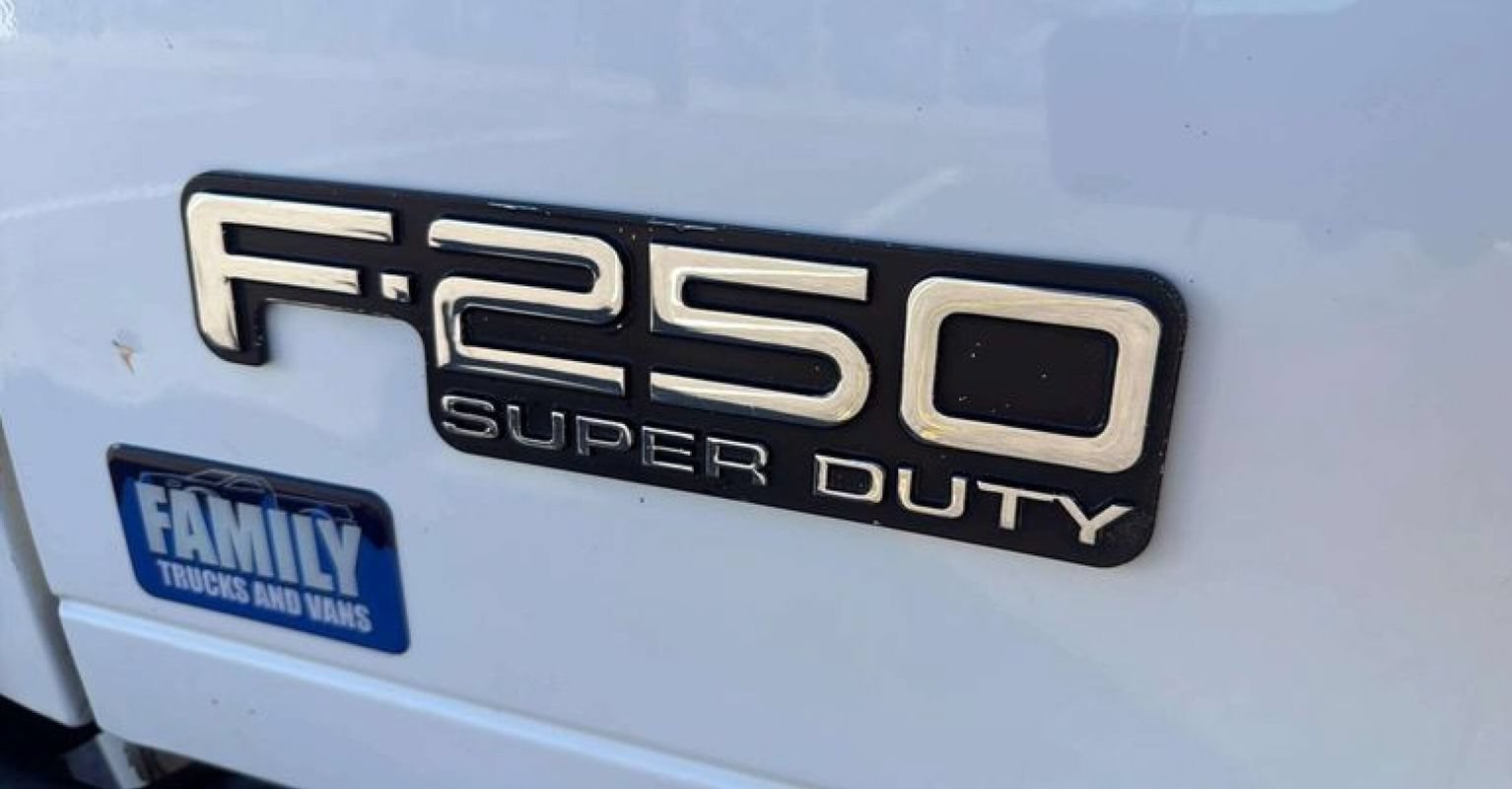 Used 2004 Ford F250 4x4 SuperCab Super Duty image 21