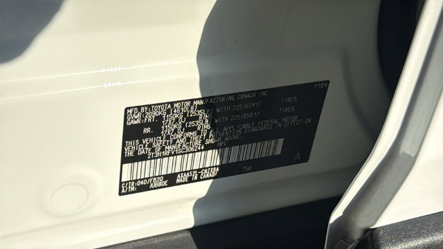 Used 2025 Toyota RAV4 LE FWD image 27