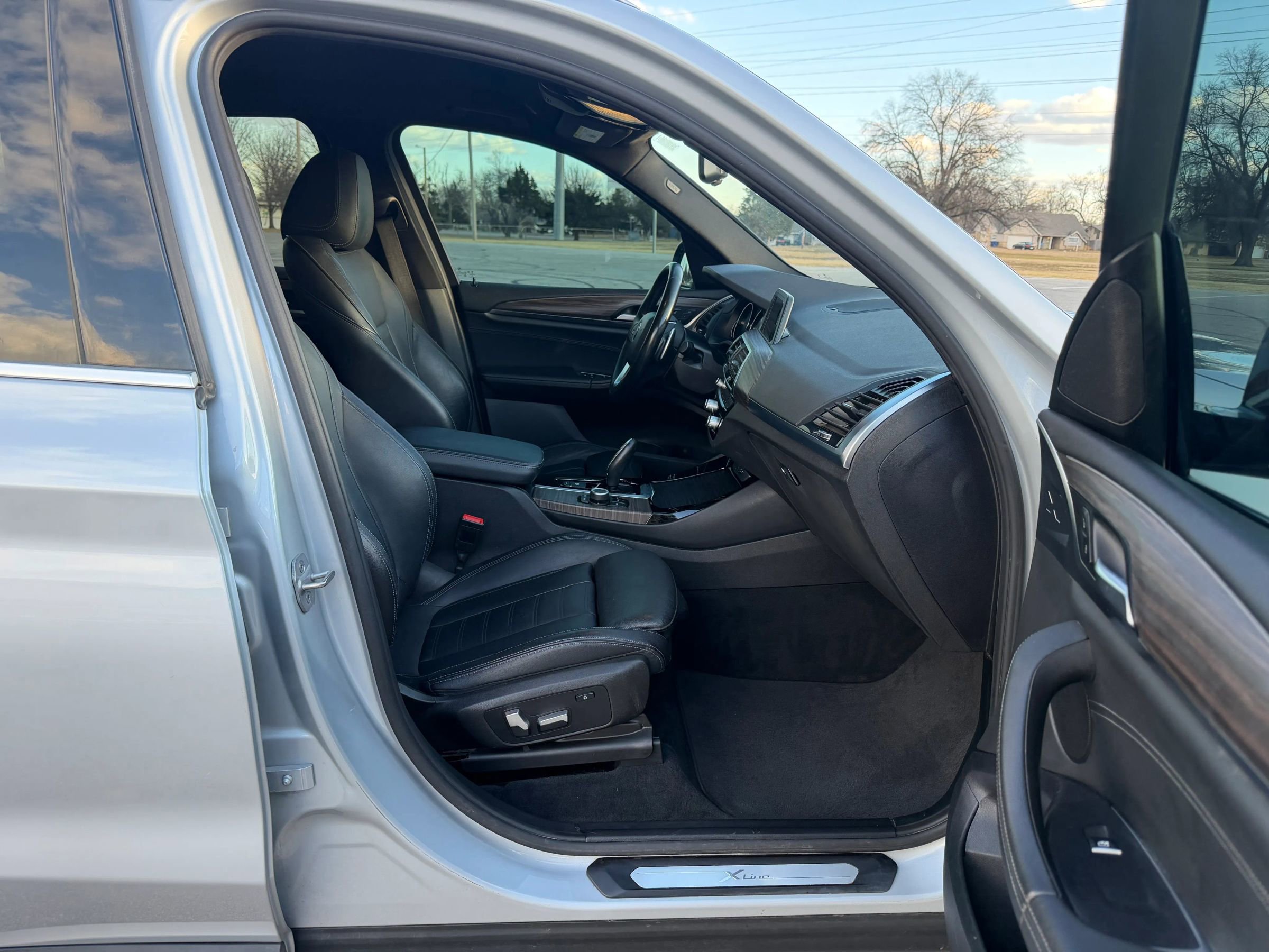 Used 2019 BMW X3 xDrive30i w/ Driving Assistance Package image 21