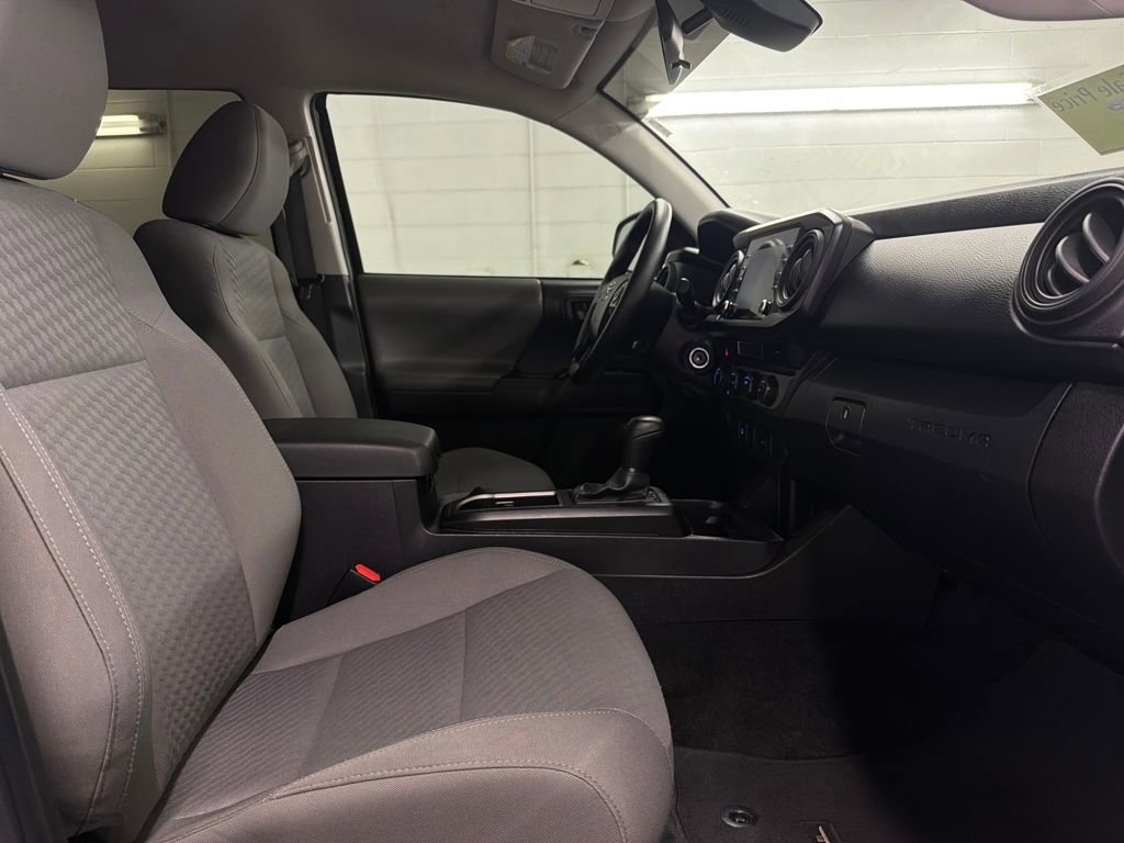 Used 2023 Toyota Tacoma SR image 27