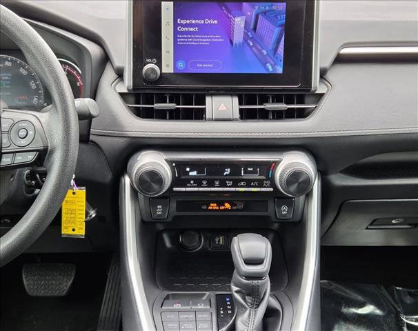 Certified 2023 Toyota RAV4 LE AWD/4WD image 15