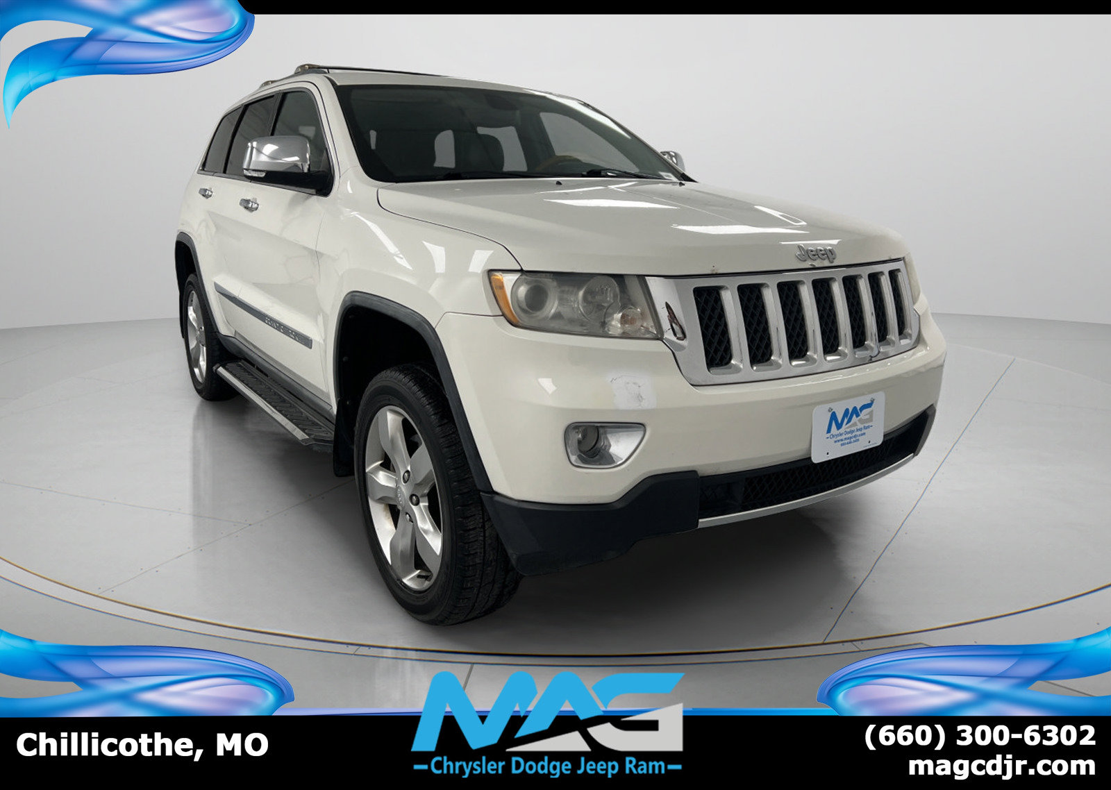 Used 2011 Jeep Grand Cherokee Overland AWD/4WD image 1