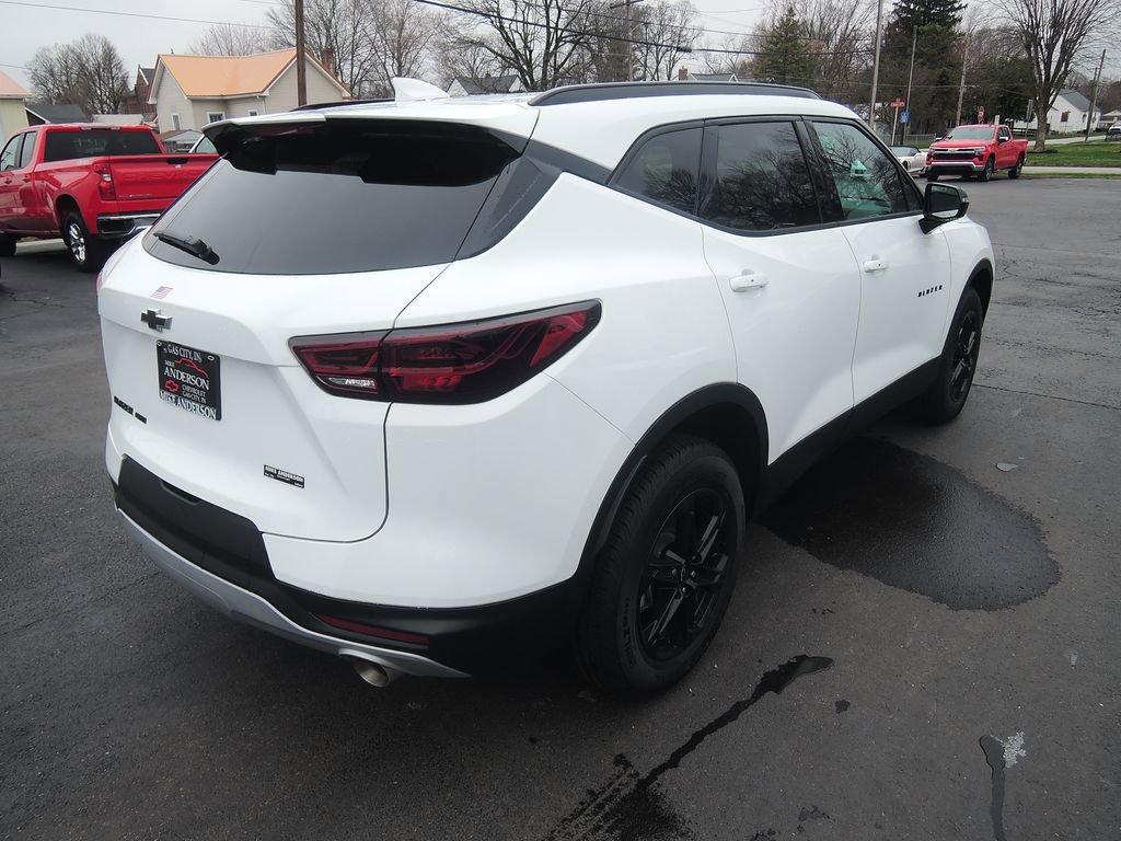 New 2026 Chevrolet Blazer LT w/ Midnight/Sport Edition image 9