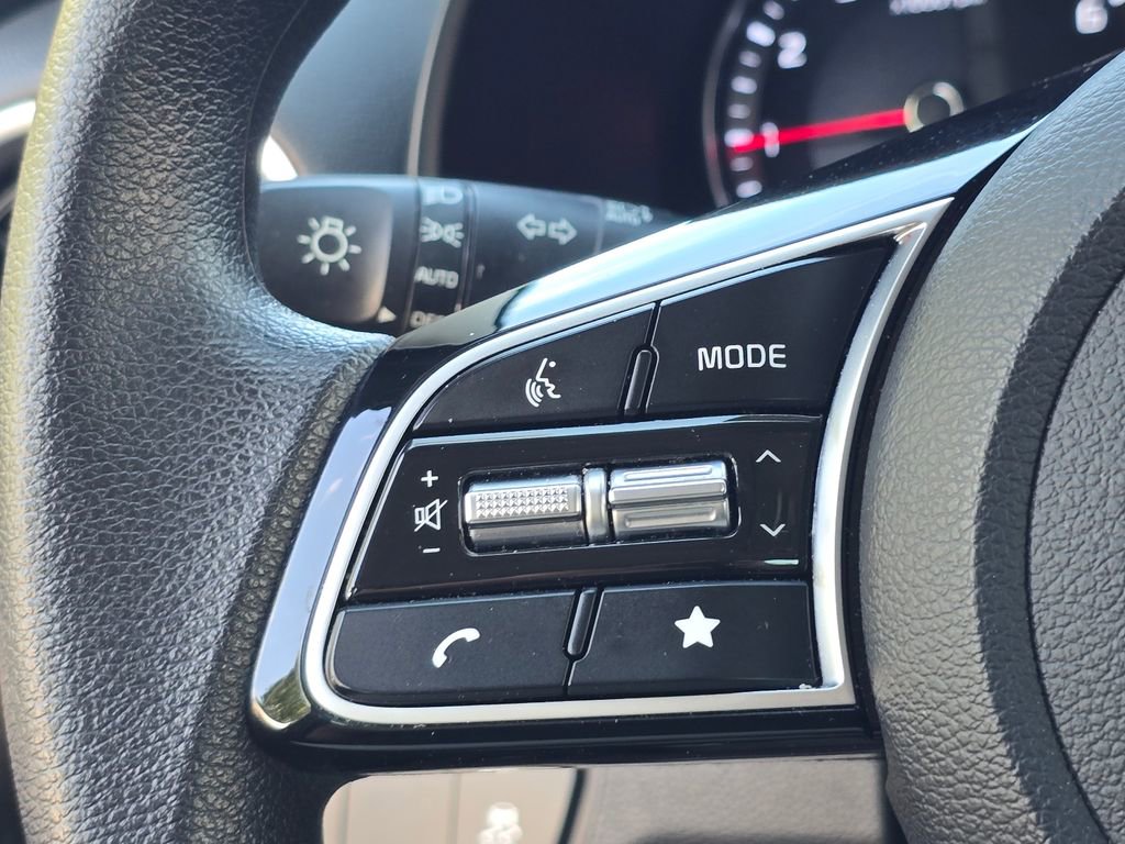 Certified 2023 Kia Forte LX image 17