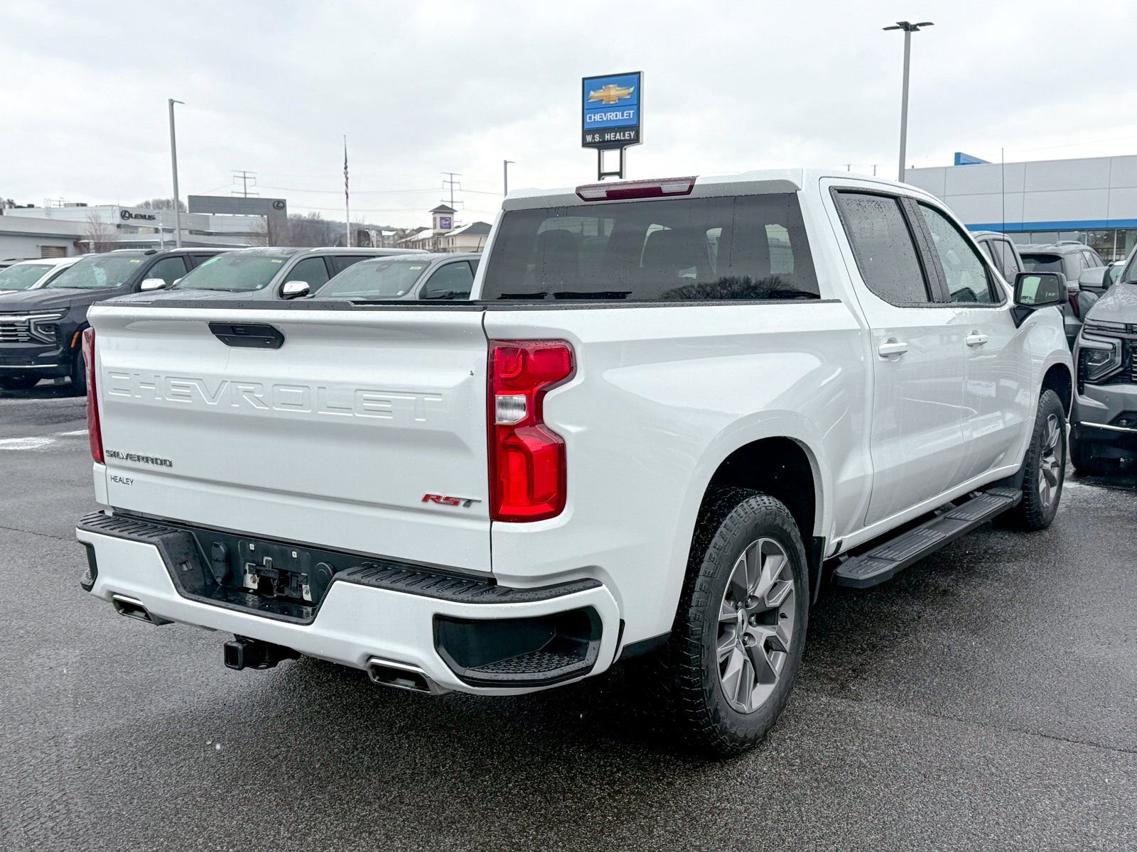 Certified 2022 Chevrolet Silverado 1500 RST AWD/4WD image 7