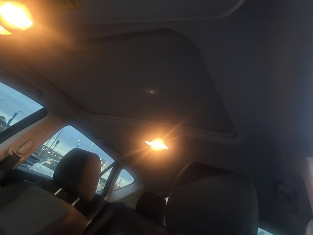 Used 2012 MAZDA MAZDA3 i Touring image 15