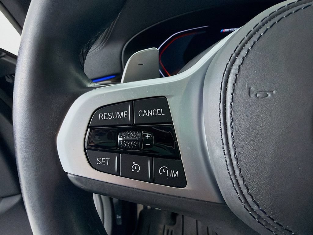 Used 2021 BMW M550i xDrive w/ Premium Package AWD/4WD image 11