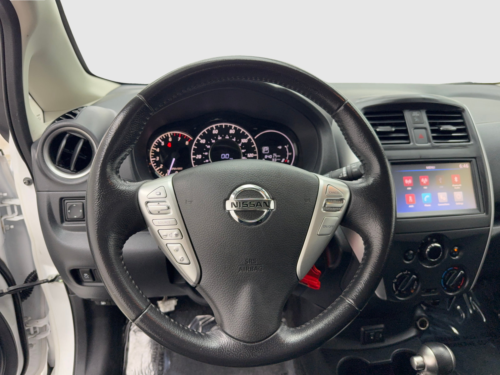 Used 2019 Nissan Versa Note SV FWD image 25