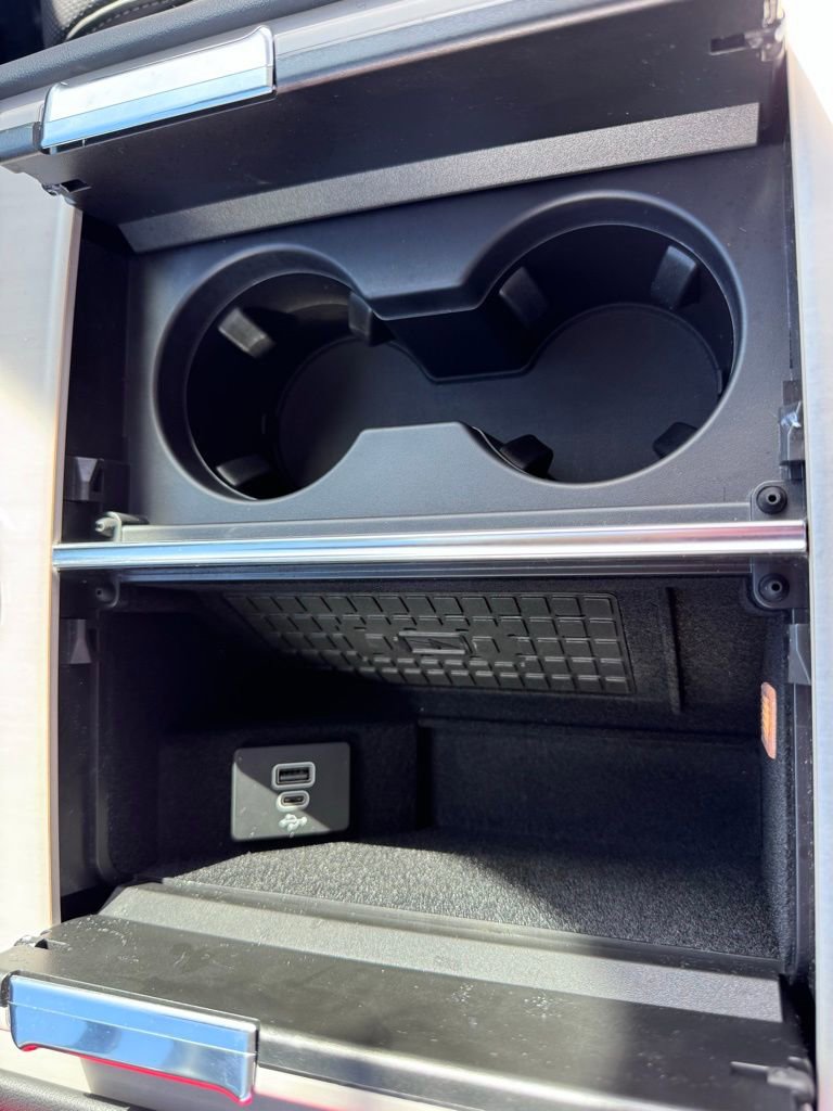 New 2026 Lincoln Navigator L Reserve AWD/4WD image 32