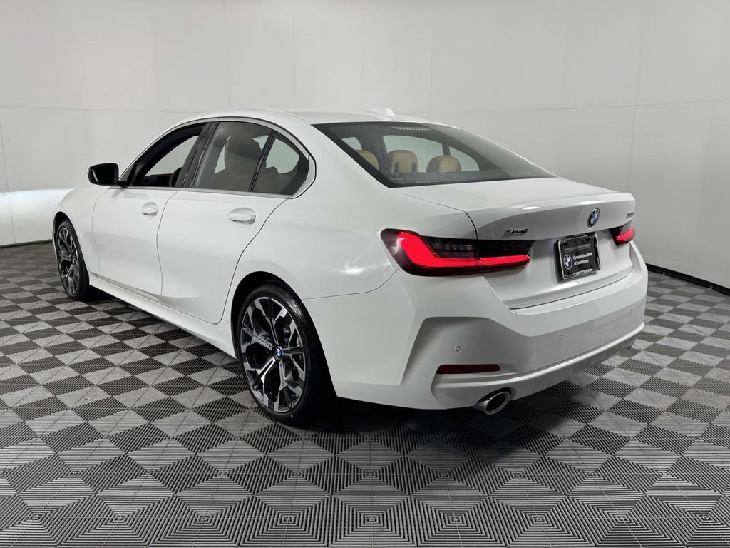 Used 2026 BMW 330i xDrive Sedan w/ Premium Package AWD/4WD image 8