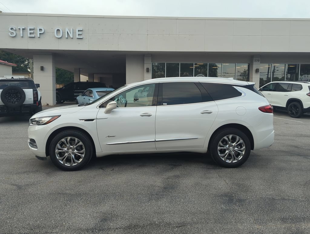Used 2020 Buick Enclave Avenir w/ LPO, Floor Liner Package FWD image 3