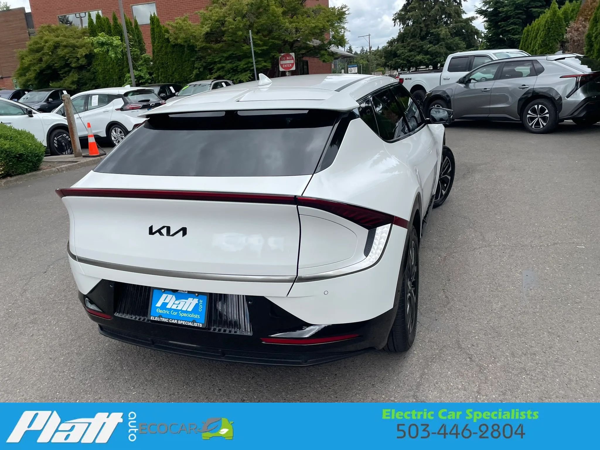 Used 2022 Kia EV6 Wind w/ Wind Technology Package AWD/4WD image 9