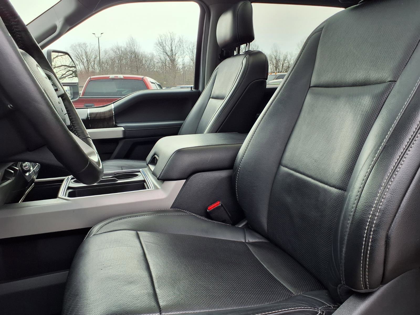 Used 2017 Ford F250 Lariat w/ Lariat Ultimate Package image 3