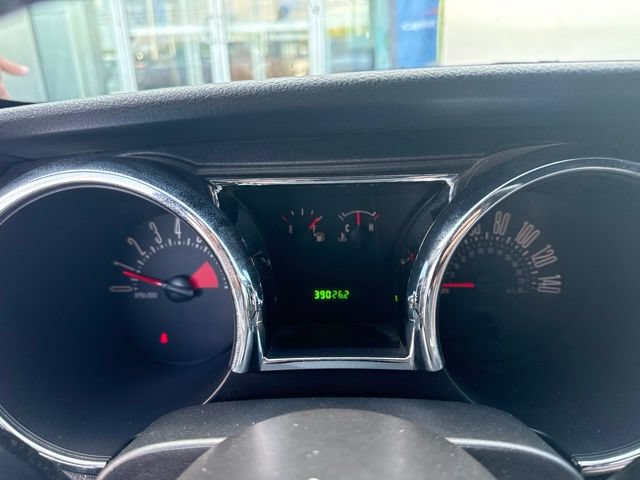 Used 2006 Ford Mustang GT RWD image 12