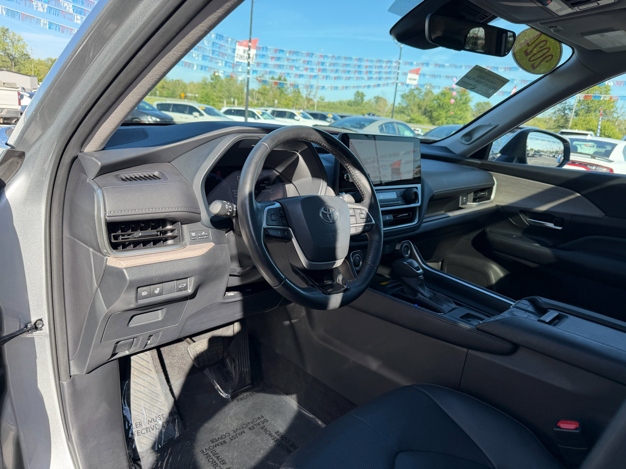 Used 2024 Toyota Grand Highlander FWD image 14