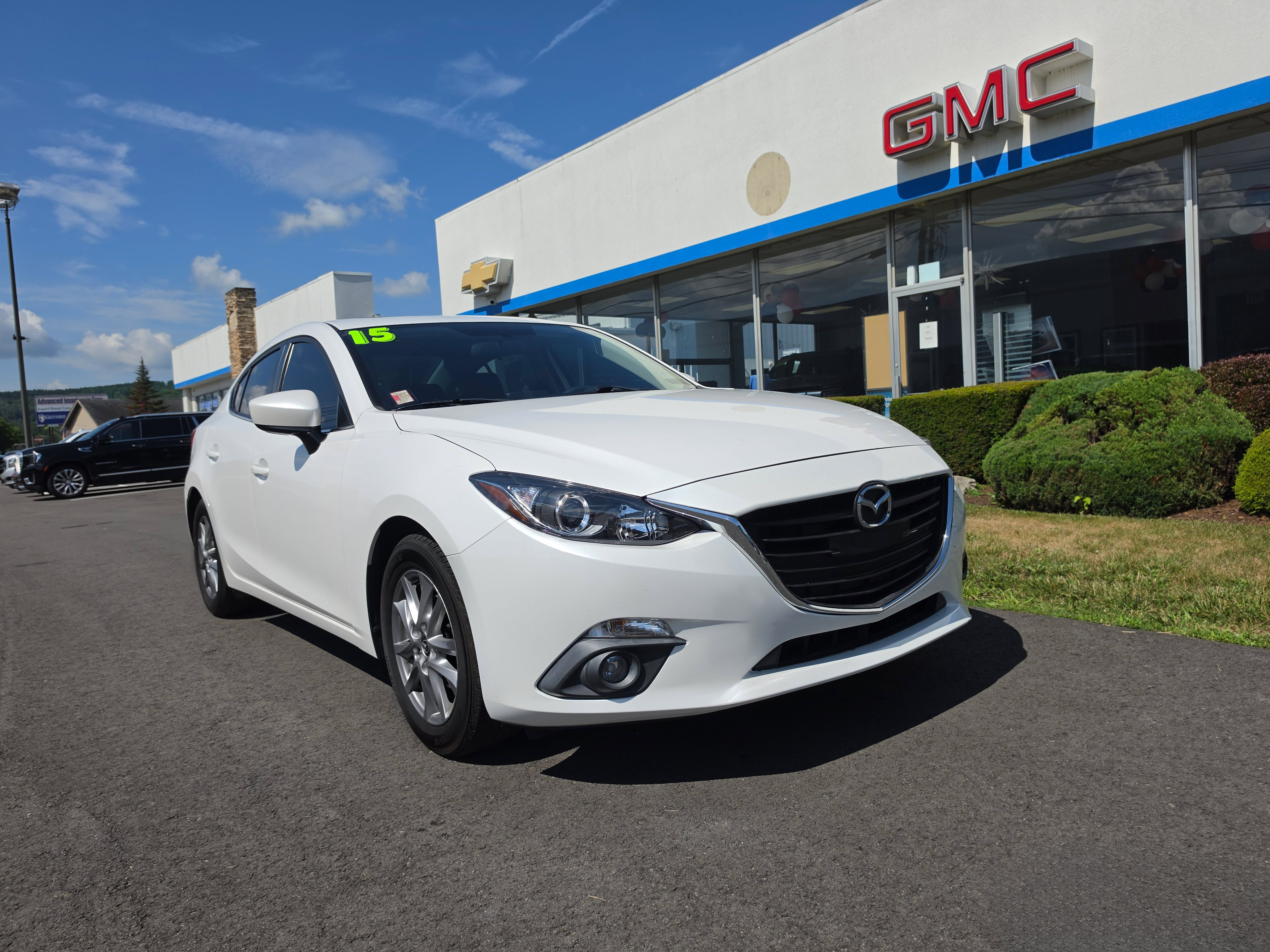 Used 2015 MAZDA MAZDA3 i Touring w/ Technology Package FWD video 1
