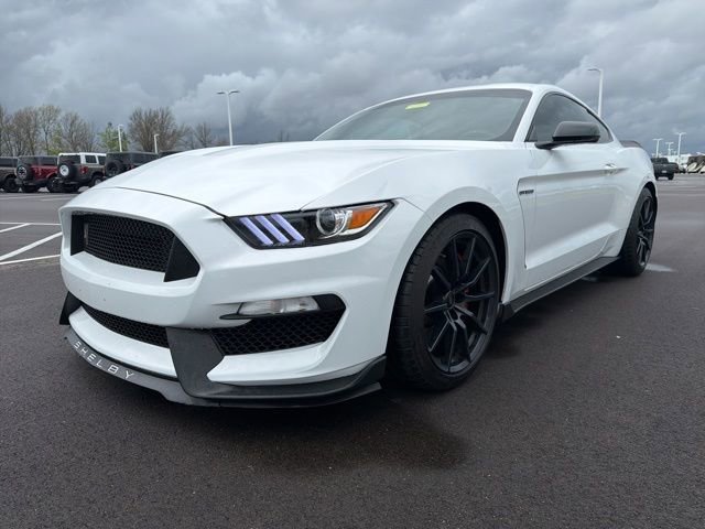 Used 2016 Ford Mustang Shelby GT350 w/ Technology Package RWD image 2
