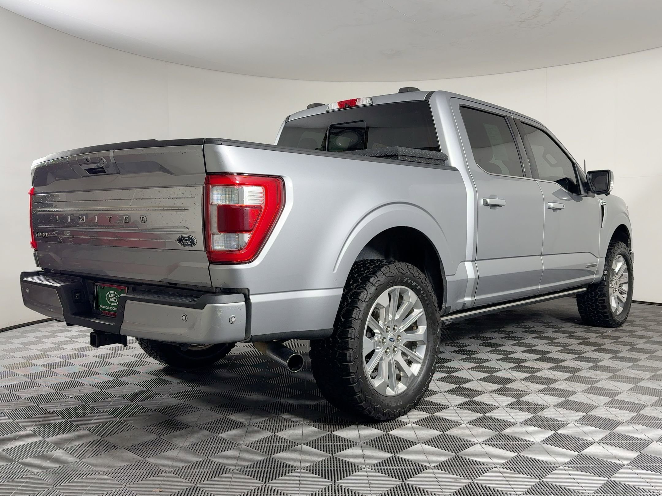 Used 2021 Ford F150 Limited image 9