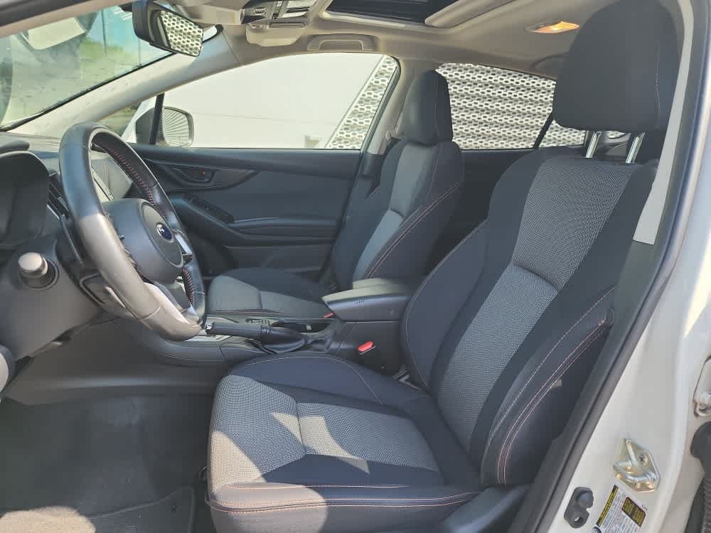 Used 2021 Subaru Crosstrek 2.0i Premium w/ Moonroof Package AWD/4WD image 8