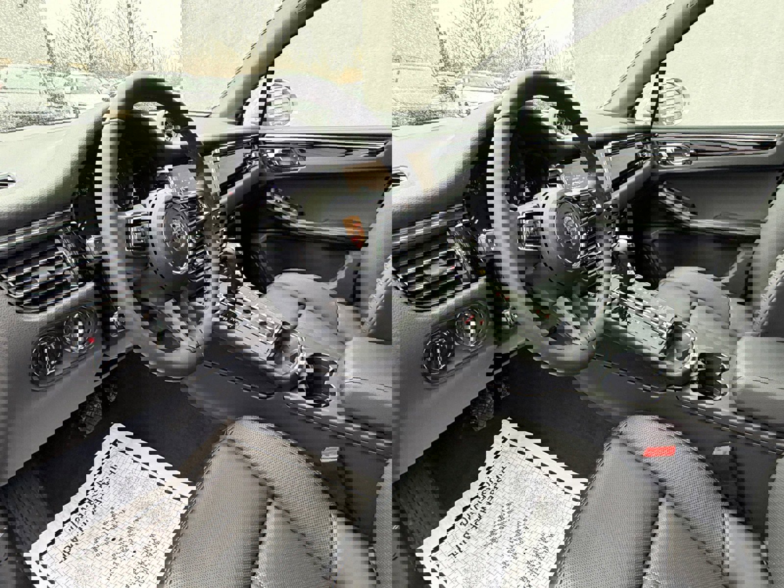 New 2026 Porsche Macan image 16