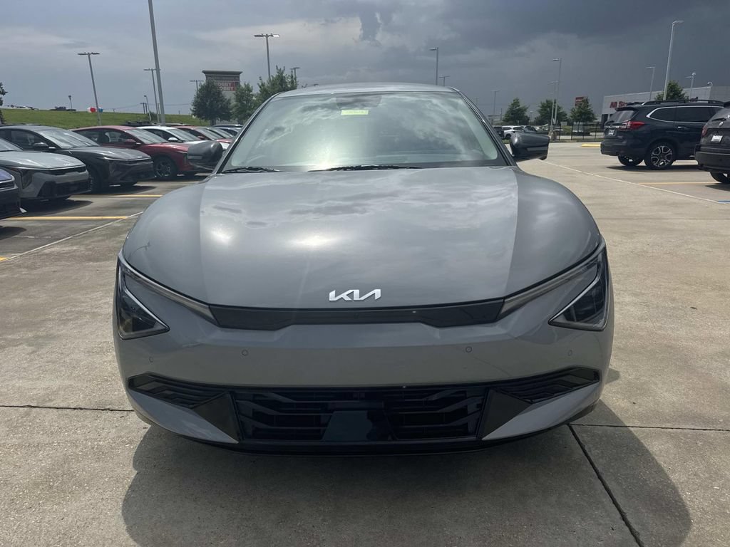 New 2026 Kia EV6 Wind AWD/4WD image 2