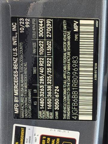 Used 2024 Mercedes-Benz GLE 53 AMG 4MATIC w/ Acoustic Comfort Package image 28