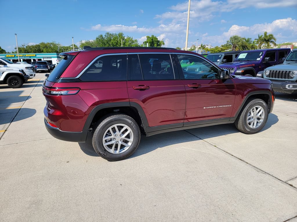 New 2026 Jeep Grand Cherokee Laredo X RWD image 5
