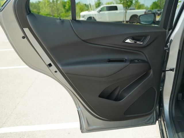 Used 2024 Chevrolet Equinox LT FWD image 16