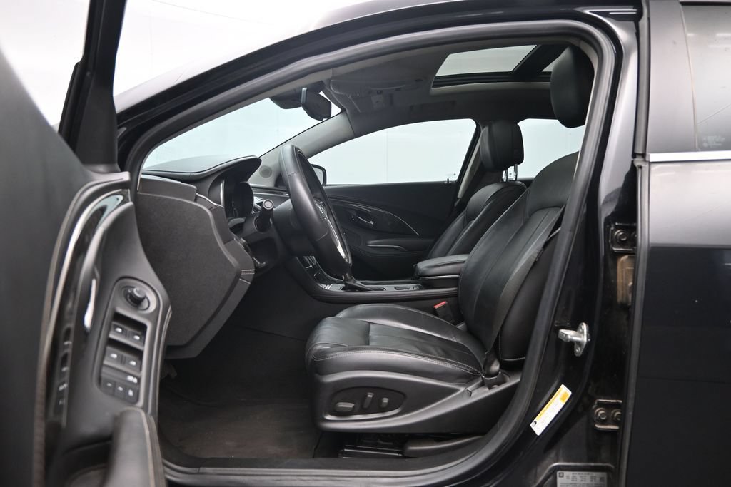 Used 2014 Buick LaCrosse Leather w/ Driver Confidence Package FWD image 23