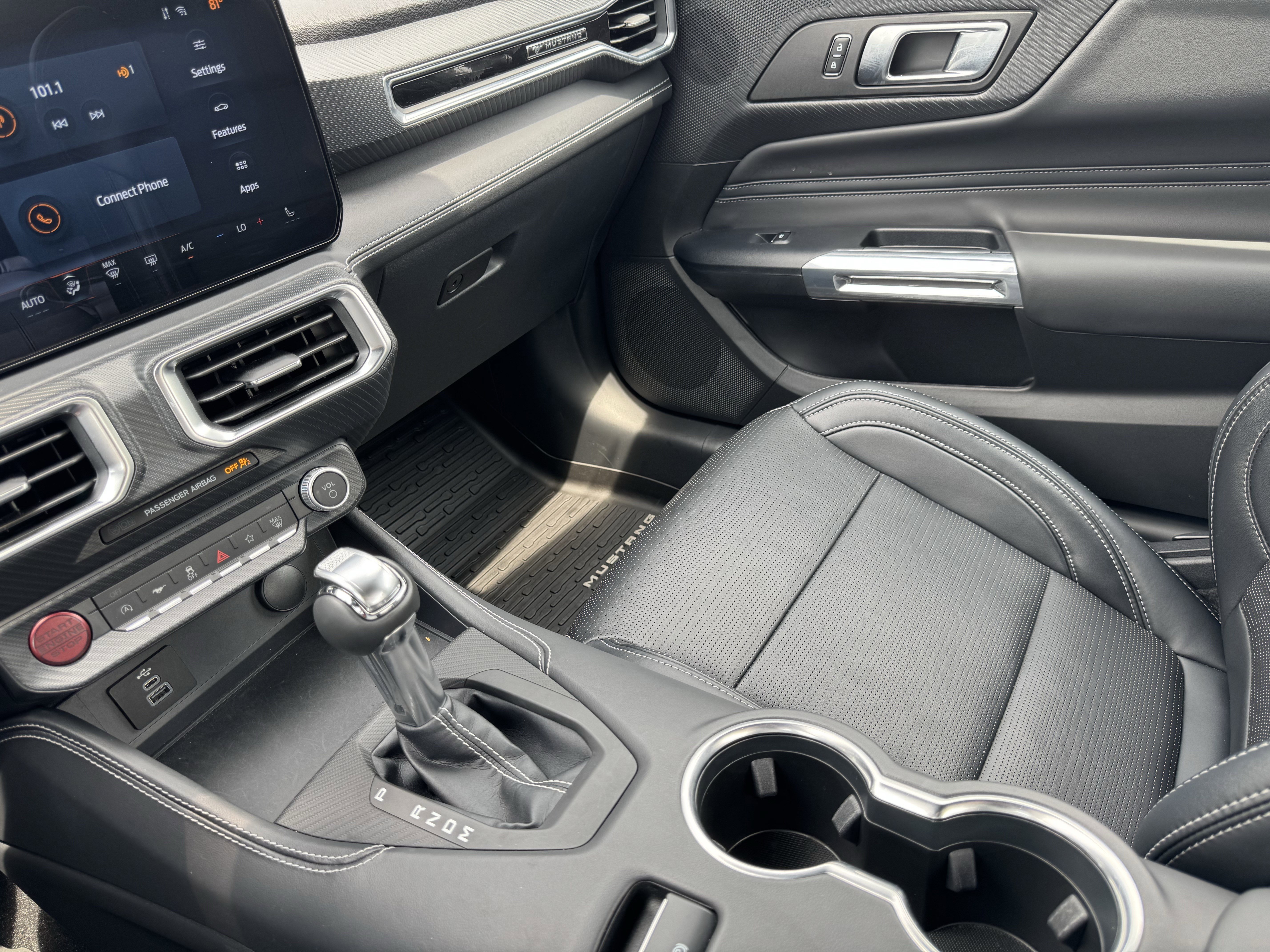 Certified 2025 Ford Mustang GT Premium RWD image 28