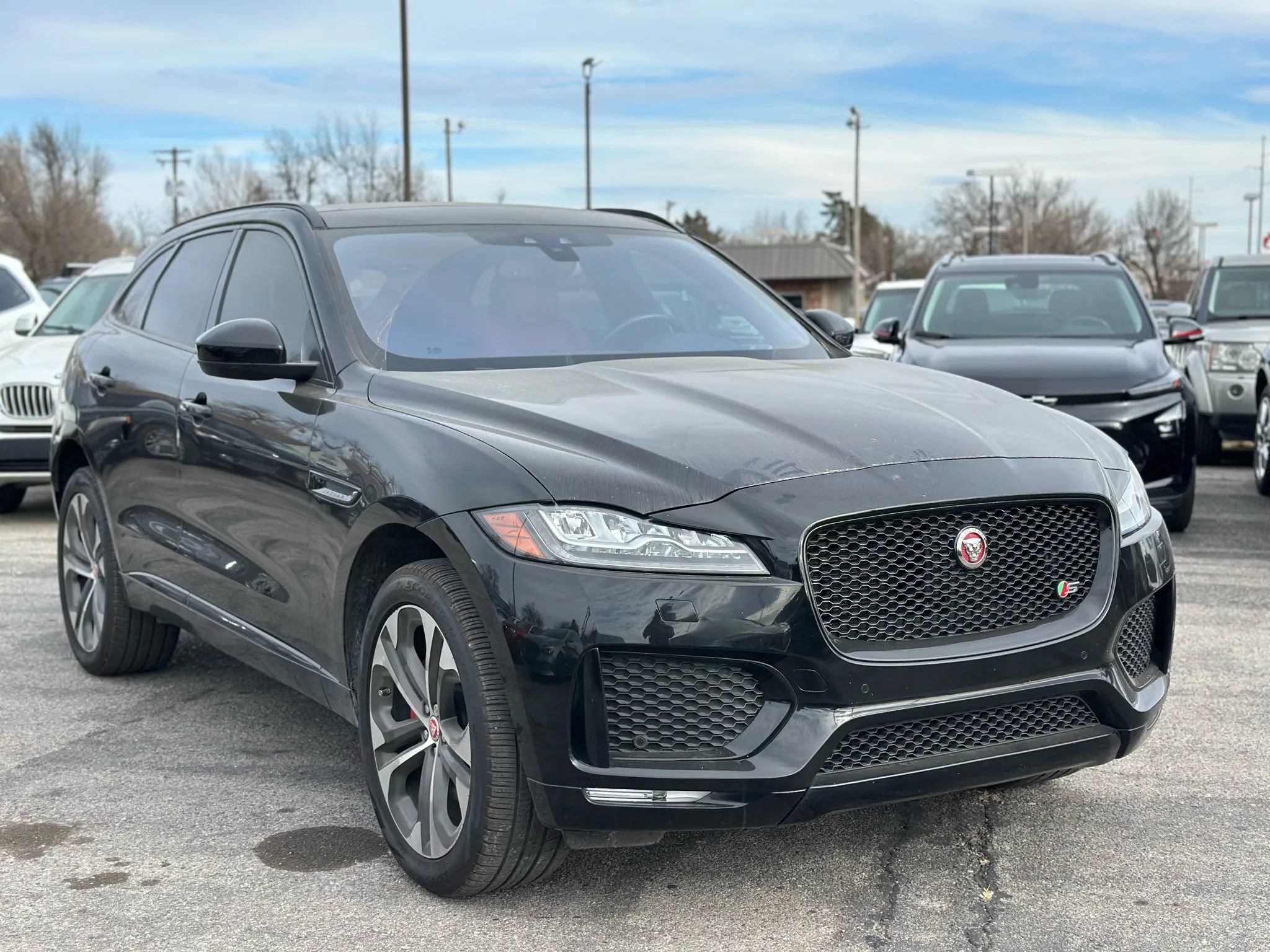 Used 2017 Jaguar F-PACE S AWD/4WD image 4