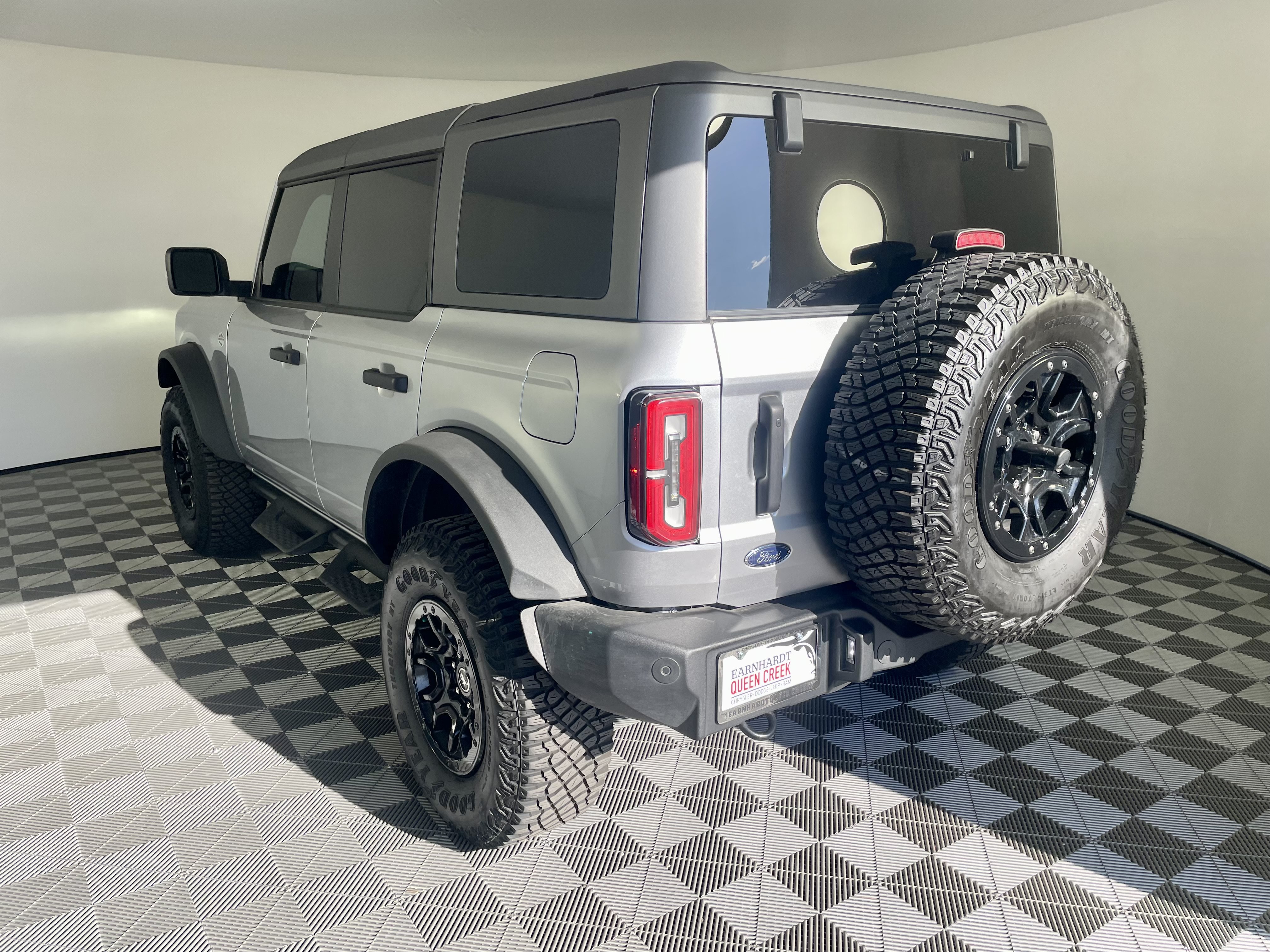 Used 2023 Ford Bronco Wildtrak AWD/4WD image 3