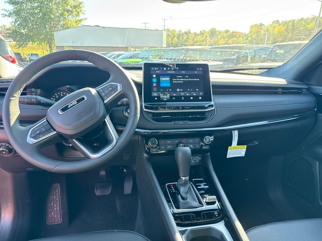 New 2026 Jeep Compass Limited image 12