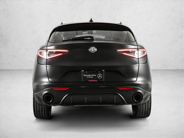 Used 2024 Alfa Romeo Stelvio AWD image 7
