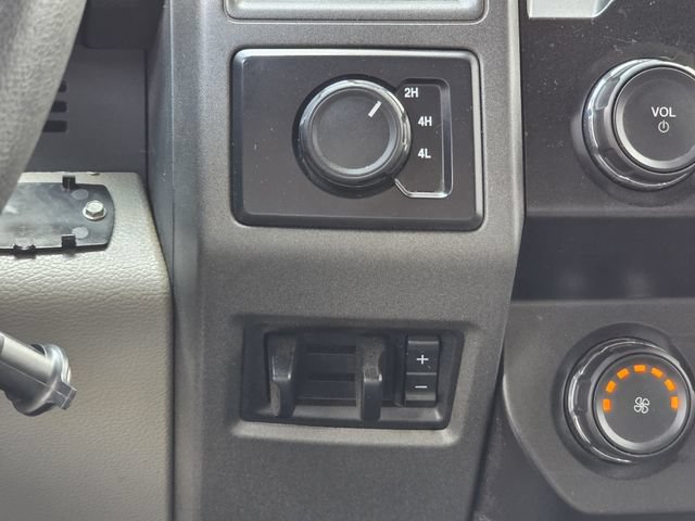 Used 2022 Ford F250 XL w/ Power Equipment Group AWD/4WD image 22