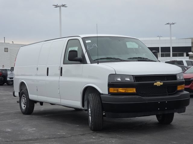 New 2026 Chevrolet Express 3500 Extended w/ Driver Convenience Package RWD image 12